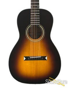 Eastman E10P-SB Addy/Mahogany Parlor Acoustic #11035365
