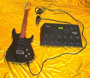 Godin Freeway SA Guitar & Roland VG-8EX & Roland GR-30 & New Gator GTSA case