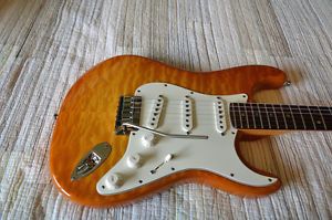 2013 Fender Custom Shop Stratocaster Maple Honey Burst