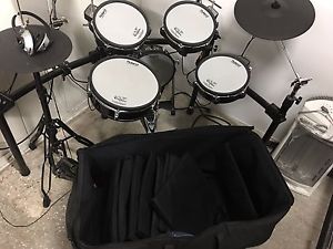 Roland TD30kv Vdrums (Used) plus travel case, hardware and books/dvds