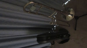 Yamaha trombone with case (as new)