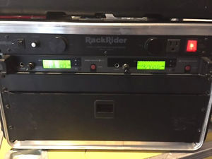 Sennheiser EW 550 Diversity Receiver & 2 Wireless Handheld Mics