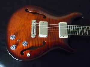 PRS HOLLOWBODY II  "HIGHLY FIGURED+ BOUND NECK+ PRS FAUX BONE MACHINE HEADS"