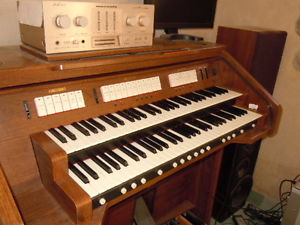 Orgue liturgique AHLBORN LS 227, 2 claviers, pédalier droit