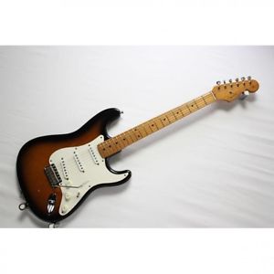 Fender 54 STRATOCASTER w/hardcase/512