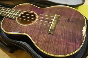 Kamoa Custom ukulele 700 Series - Tenor  tinger maple soild wood