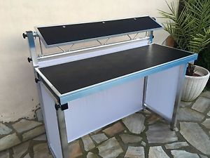 DJ Tisch "Showstand 1" aus Aluminium 1,33 Meter Nutzfläche mit Tischplatte