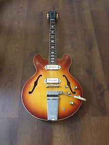 1966 Gibson ES 330 with lrye vibrato