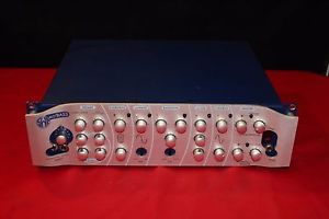 SWR Mo' Bass 900 Watt Bass Head