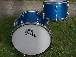 1960's Gretsch  Round Badge in blue sparkle with 16 " made in turkey crash