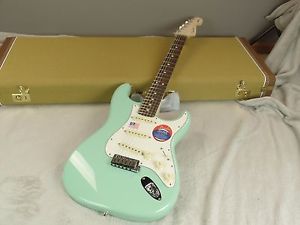 Fender Artist Series Jeff Beck Stratocaster Surf Green ~ Unplayed!