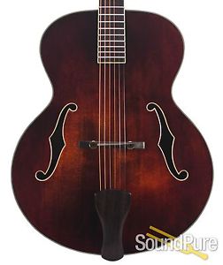 Eastman AR610 Spruce/Mahogany Archtop #15652057