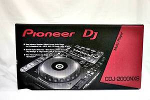 Pioneer CDJ2000NXS CDJ-2000NXS DJ Turntable Sound Player Used Mint Japan