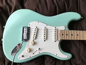 Musikraft custom stratocaster V neck nitro surf green Dawgtown 65'