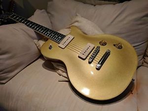 Dealer New/Demo Godin Summit Classic CT P-90 Gold Carve Top w/Case