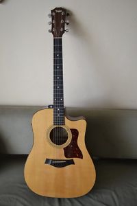 Acoustic Electric Taylor 310 CE, Dreadnought, Mint shape, Fishman Onboard System