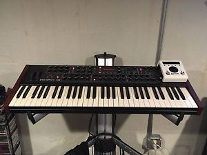 Dave Smith Instruments Prophet '08 PE Keyboard Synthesizer