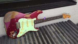 Fender Strat, 60er, Dark Candy Apple Red, CS Texas Special PUs, Texas Blues Rock