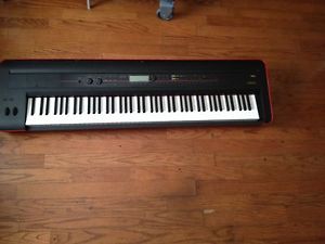 88 key Korg Kross (GREAT condition!!!)