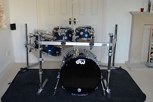 DW Collectors series + Pearl Icon Rack + Protection Racket cases