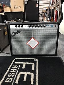Fender '68 Custom Deluxe Reverb 22W 1x12 Tube Guitar Combo Amp with Celestion G1