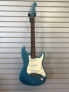 FENDER AMERICAN STANDARD STRATOCASTER "VINTAGE LAKE LACID BLUE"