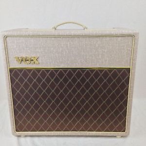 Vox AC15HW1X Hand-Wired Tube Guitar Amplifier Celestion Alnico Blue loaded!