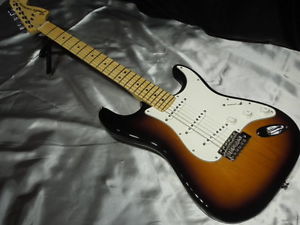 Fender: Electric Guitar American Special Stratocaster 3CS USED
