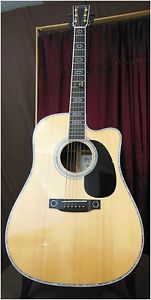 Martin DC Dc-Aura Acoustic/Electric Guitar RIGHT HANDED, MINT