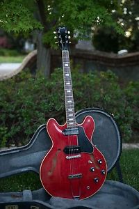 Vintage 1968 Gibson ES-330 Heritage Cherry With Hardshell Case