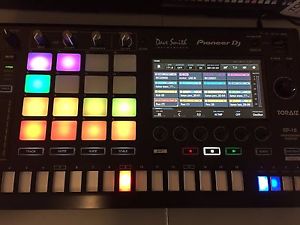 Pioneer Dj Toriaz SP16- Mint