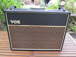 Vox AC30 CC2 Top Boost Valve Tube guitar amplifier combo Celestion Greenbacks