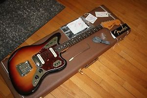 Fender American Vintage 62 Jaguar Electric Guitar - 2005 - Sunburst AVRI