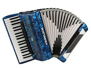 Akkordeon Fröhlich Schumann, Weltmeister Topas IV