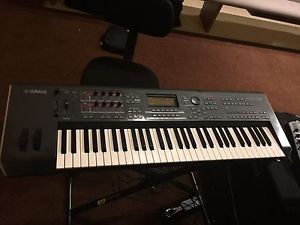 Yamaha MOXF6 Keyboard Synthesizer (Motif XF Synth Engine)