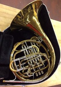 Selmer French Horn 1033