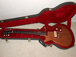 Gibson 1964/65 Melody Maker with P-90 upgrade mods and vintage case