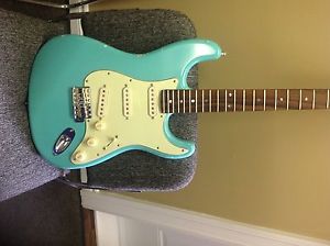 MJT relic late 60s stratocaster seafoam green