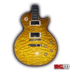 Gibson Custom Shop Les Paul Elegant Electric Guitar with certification