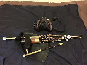 Uilleann Pipes full set D