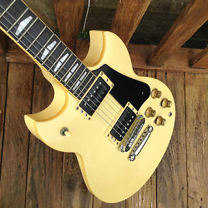 Yamaha  SG800 White (1980, Cream White, Near mint condition)