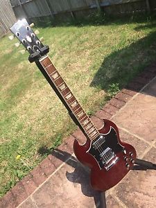 Gibson USA SG Standard Electric Guitar 2005 w/Original Hardshell Case