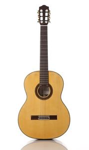 Cordoba C7SP - Chitarra classica in legno di abete rosso, colore marrone