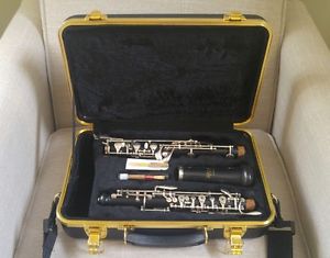 Selmer 1492 Oboe w/ Case