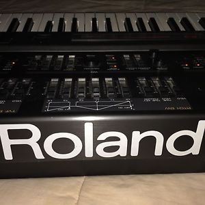 Roland JD-800 Programable Synthesizer