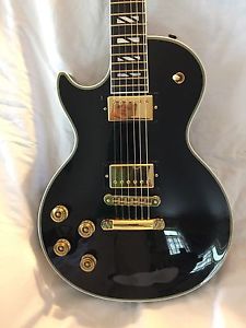 One of a kind "Black" left handed Gibson Supreme