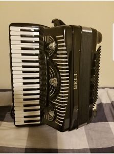 accordion bell/4/5/hand made reeds double tone chamber ex condition