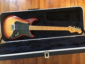 Cherry Sunburst Fender Lead III 3 electric guitar maple fingerboard Original HCS