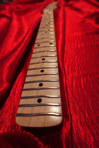 True Temperament Maple Retrofit Neck for Strat with 7,25" Fingerboard Radius