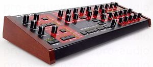 Access Virus B Synthesizer Desktop Synth + Top Zustand + 1.Hand + 1.5J Garantie